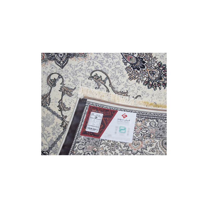 فرش ماشینی 700 شانه سهند زمینه نقره‌ای حاشیه کرم مدل VF20.5I