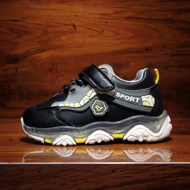 کفش پیاده روی بچه گانه مدل اسپرت 124