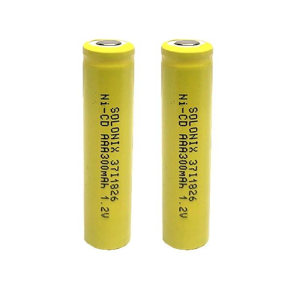 باتری نیم قلمی قابل شارژ سولونیکس مدل صنعتی Ni-Cd سرتخت مجموعه 2 عدد