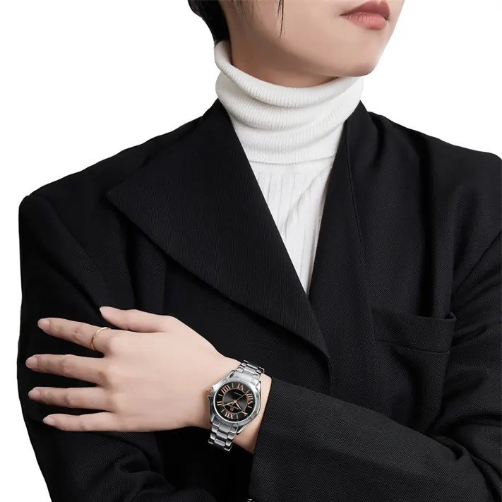 ساعت مچی عقربه ای زنانه نیوی فورس مدل  NF5037SB