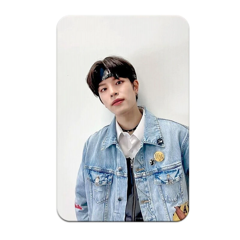 استیکر کارت پرمانه طرح straykids کد pm3d.3017