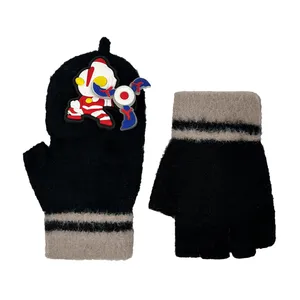 دستکش بافتنی بچگانه مدل آیرومن اسپینردار