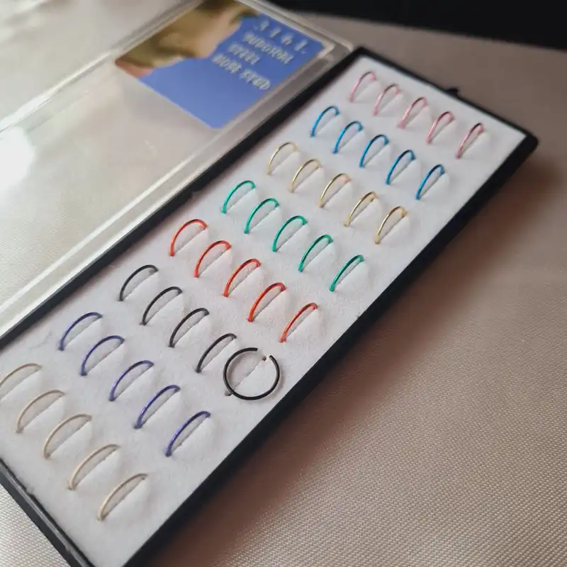 پیرسینگ بینی زنانه مدل حلقه ای ساده کد Rr