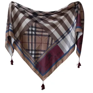 روسری زنانه مدل نخی قواره بزرگ چهار خانه کد 81