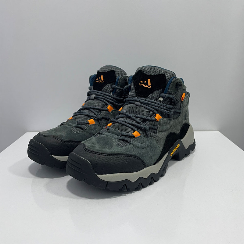 کفش کوهنوردی مدل 1102