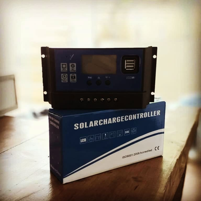 شارژ کنترلر خورشیدی مدل  40A