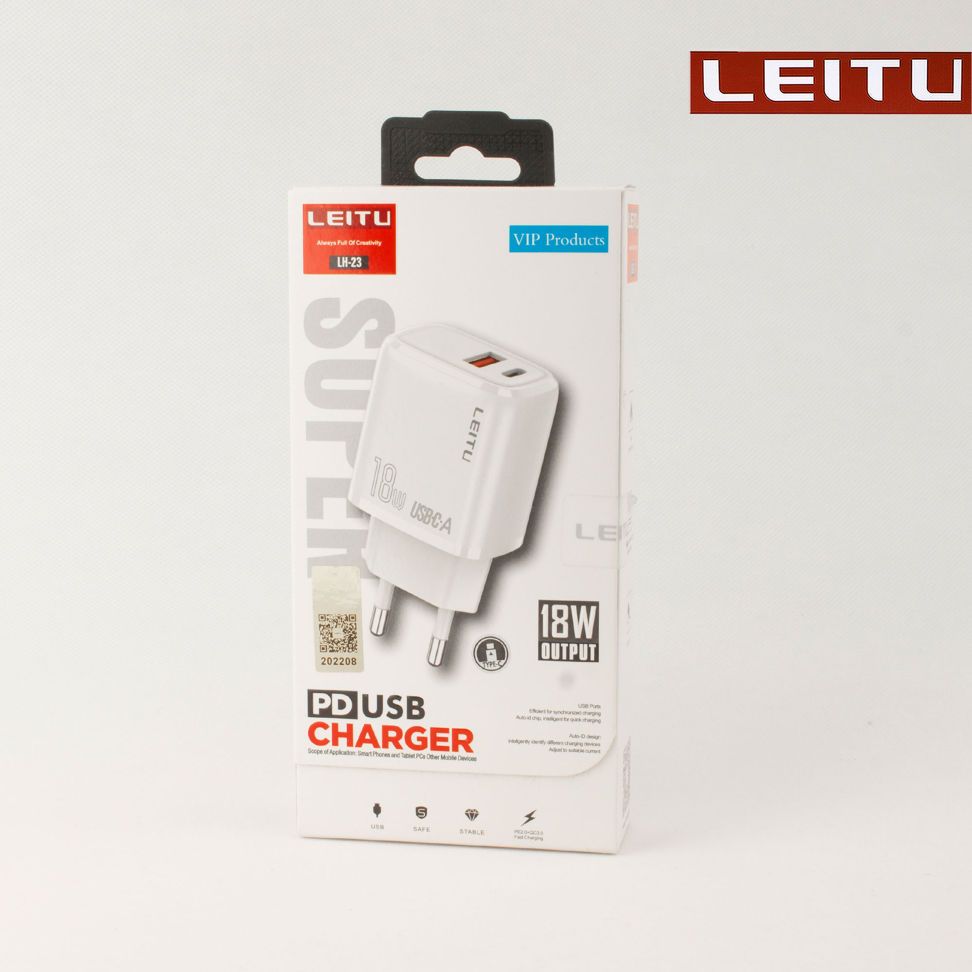 شارژر دیواری لیتو مدل LH-23 به همراه کابل تبدیل USB-C