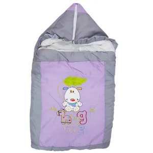 قنداق نوزادی طرح hug me کد e1