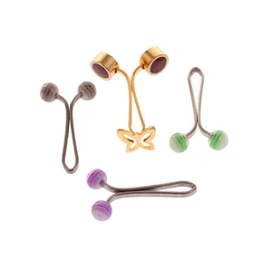 گیره روسری زنانه دینا کد M007 مجموعه 4 عددی