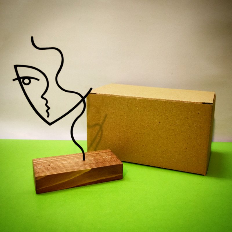 تندیس نیتا متال طرح ژورنالی کد 3