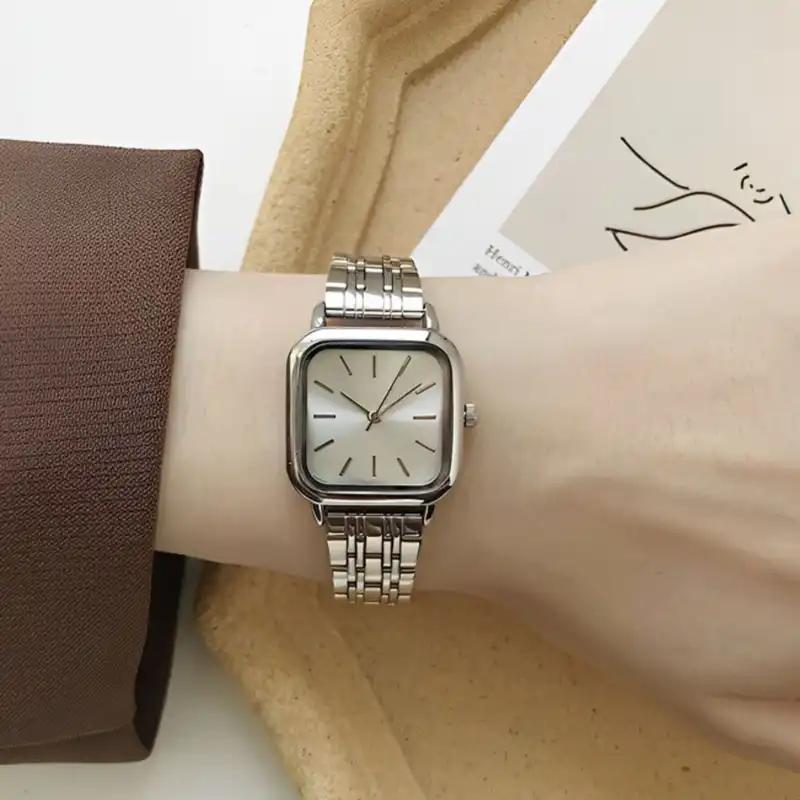 ساعت مچی عقربه ای زنانه مدل مینیمال کلاسیک بند استیل کد 1