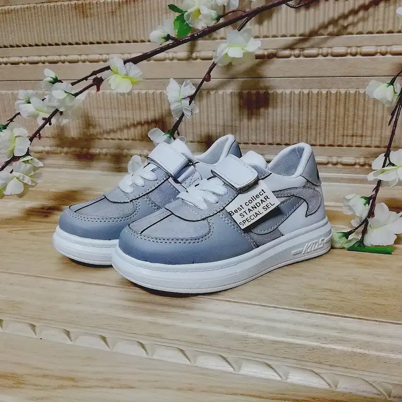 کفش مخصوص پیاده روی بچگانه مدل K652