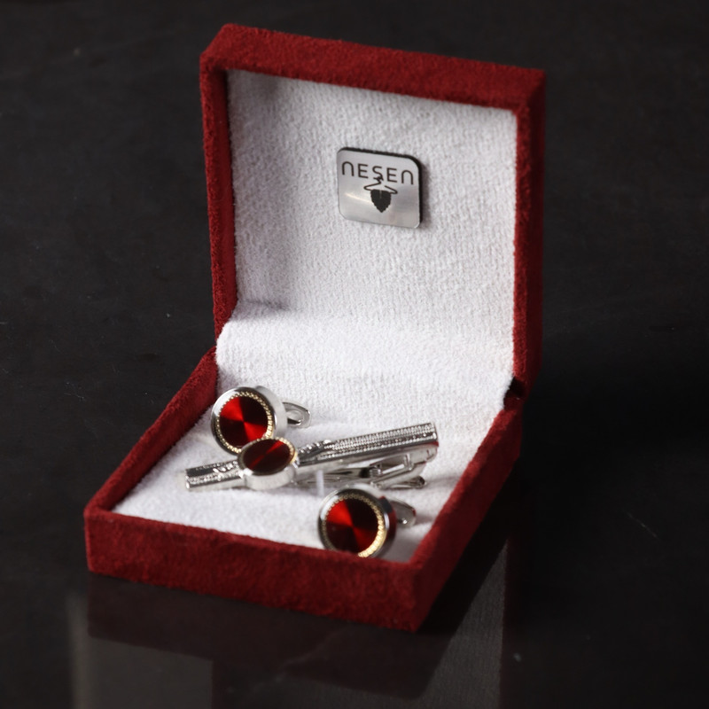 ست دکمه سردست و گیره کراوات مردانه نسن مدل S19 ست دکمه سردست و گیره کراوات مردانه نسن مدل S19