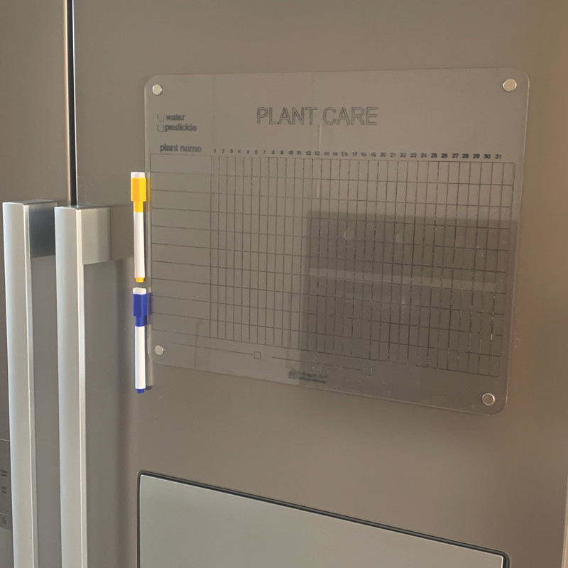 تخته وایت برد مدل پلنر برای مراقبت از گیاه سایز 29×37 سانتی متر به همراه ماژیک