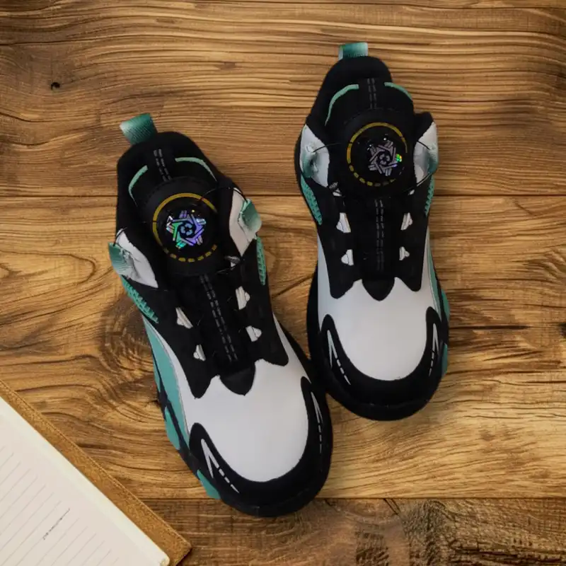 کفش مخصوص پیاده روی بچگانه مدل زیپ لاین