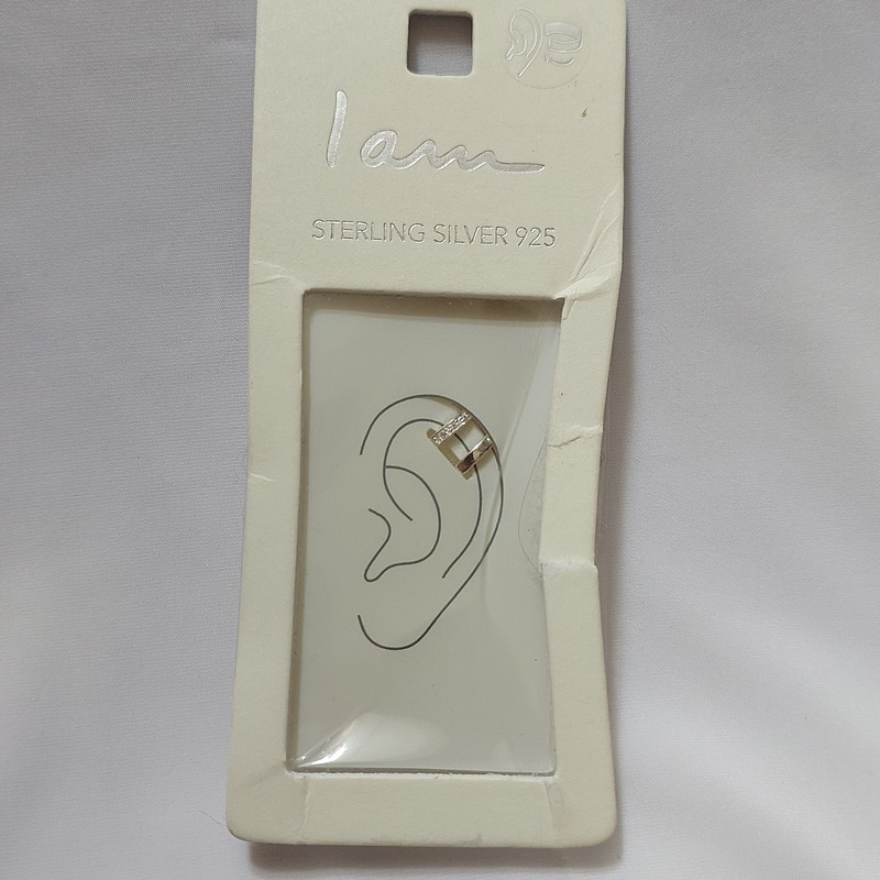 پیرسینگ نقره زنانه آی ام مدل آیسان پیرسینگ نقره زنانه آی ام مدل آیسان