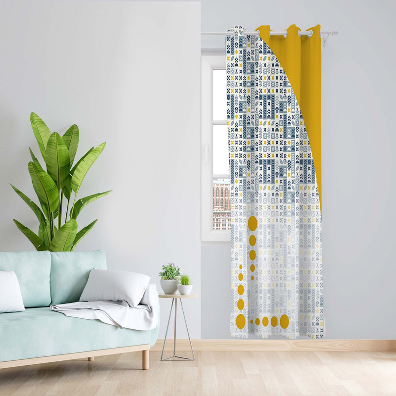 پرده طرح گرافیکی مدل مخمل پانچی کد 5351R z سایز 140x200 سانتی متر