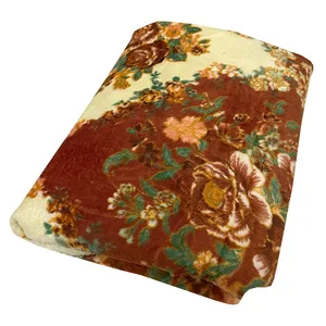 پتو مسافرتی کد 8005 سایز 180x220 سانتی متر