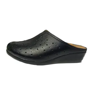 دمپایی زنانه مدل جلو بسته