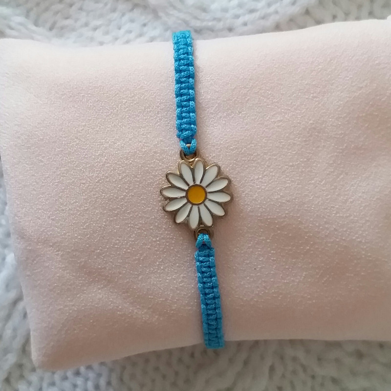 دستبند دخترانه مدل گل بابونه NA122 دستبند دخترانه مدل گل بابونه NA122