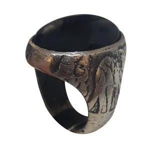 انگشتر نقره مردانه مدل عقیق حجرالاسود AH117210