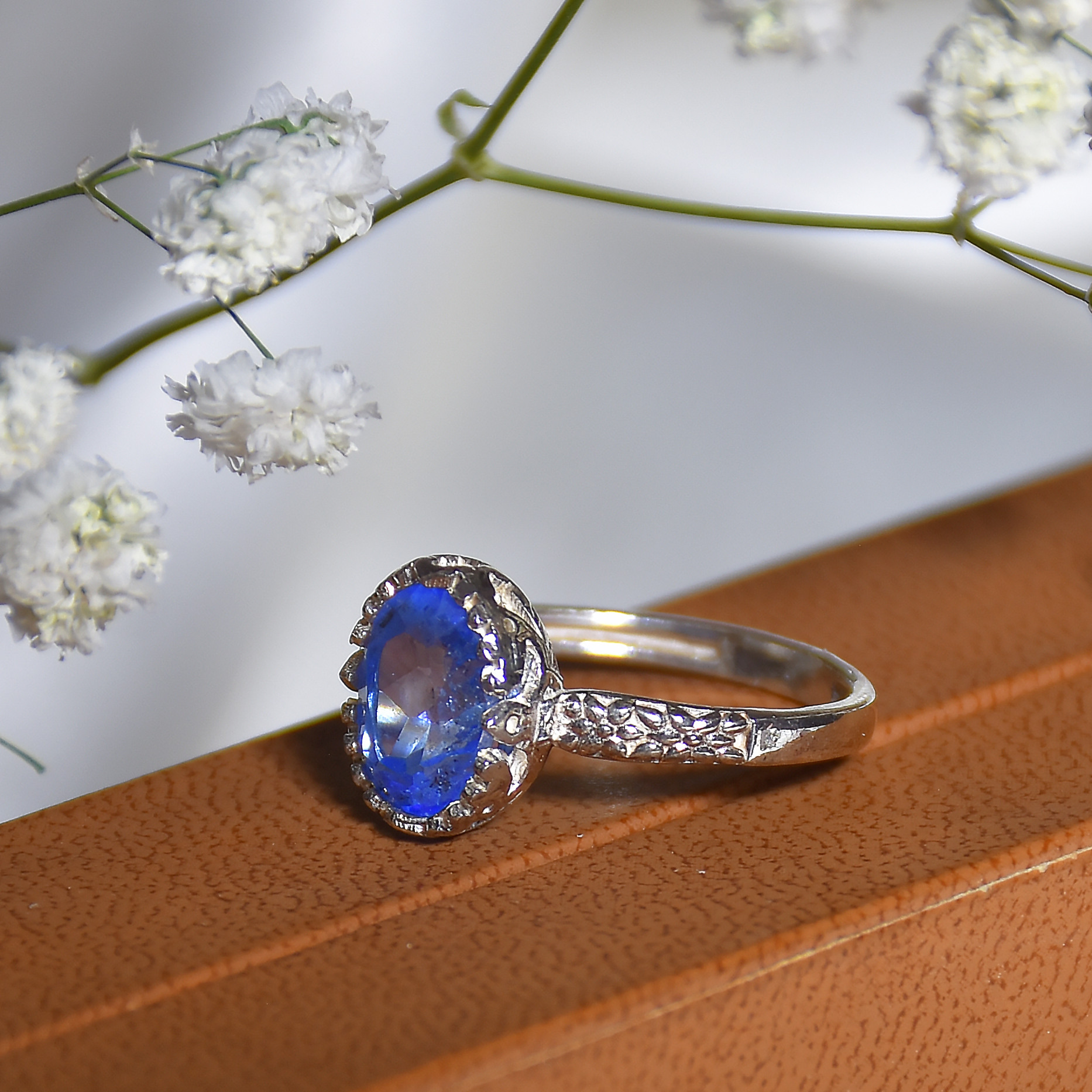 انگشتر نقره زنانه نقره جات لطفی مدل توپاز کد ANZS05E07 انگشتر نقره زنانه نقره جات لطفی مدل توپاز کد ANZS05E07