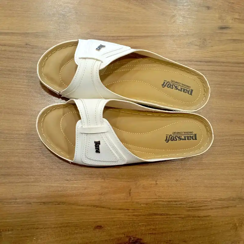 دمپایی زنانه کفش و چرم پارس مدل 321.8