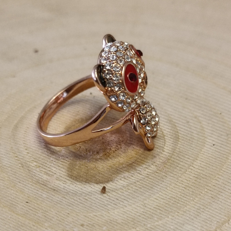 انگشتر زنانه مدل پاندا نگین دار