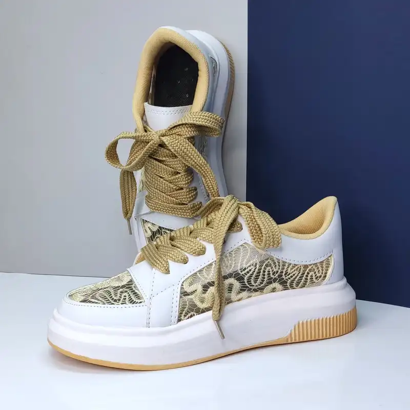 کفش روزمره زنانه مدل گیپور رنگ کرم