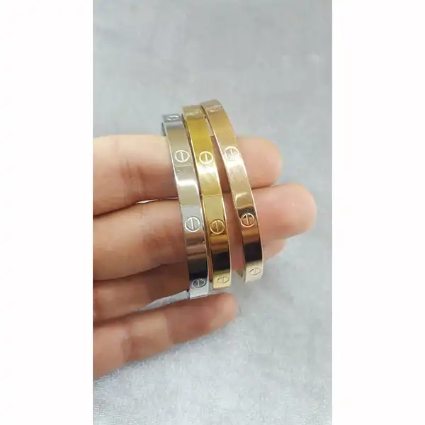 دستبند زنانه مدل لاو کد 2