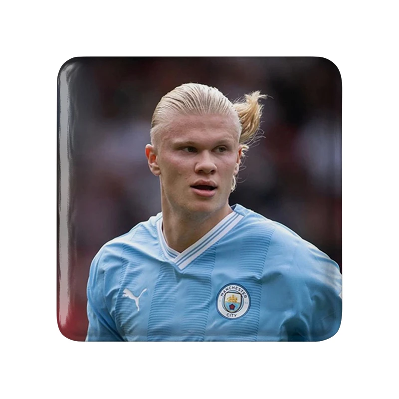 پیکسل خندالو طرح ارلینگ هالند (Erling Haaland) مدل مربعی کد 36375