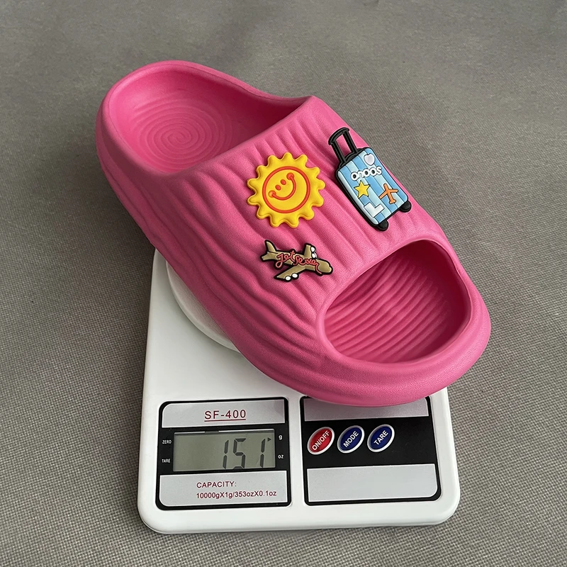 عکس شماره 41 : دمپایی زنانه کد 92-pe