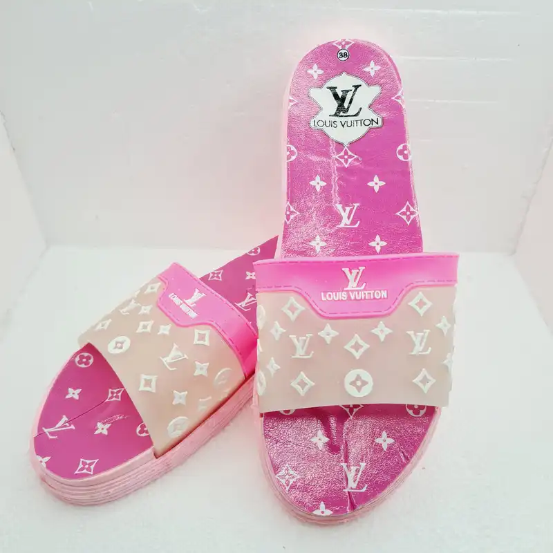 دمپایی زنانه کد PNK-333