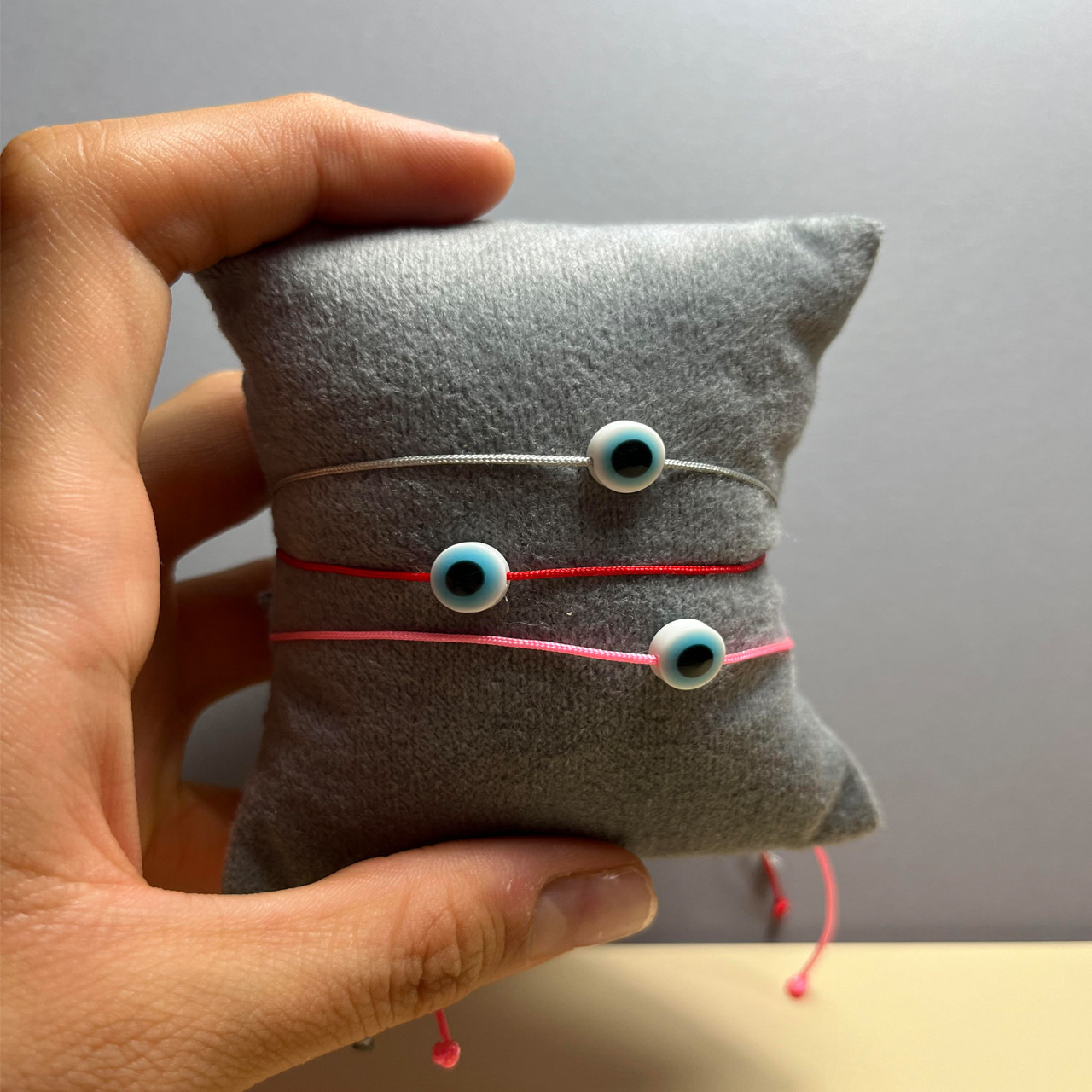 پابند زنانه مدل چشم زخم