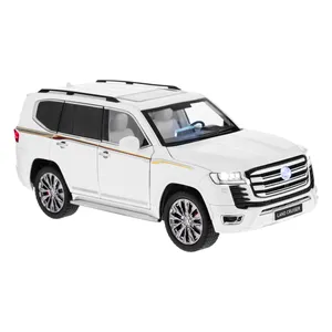 ماشین بازی چه ژی مدل لندکروز 300