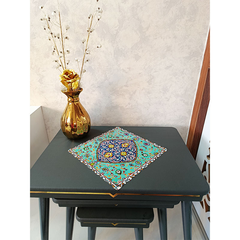 رومیزی مدل ترنج سلطانی سایز 30x30 سانتی‌متر