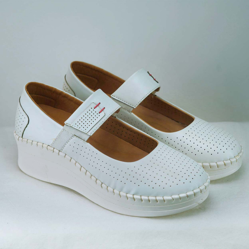 کفش روزمره زنانه مدل 2025