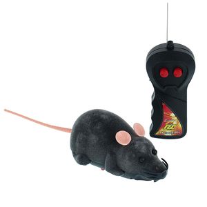 نقد و بررسی اسباب بازی گربه مدل موش کنترلی RCM توسط خریداران