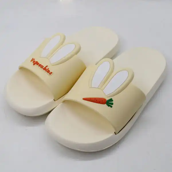 دمپایی زنانه پاپا مدل مانلی کد 1298-WH