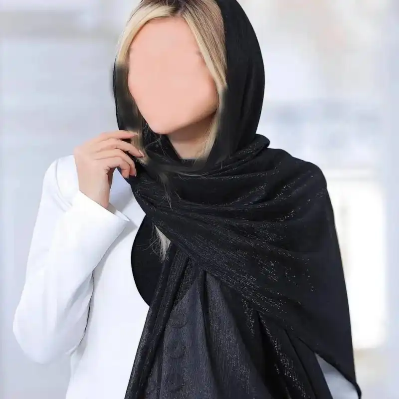 شال زنانه مدل حریر کریشه تمام لمه منگوله دار کد HK1