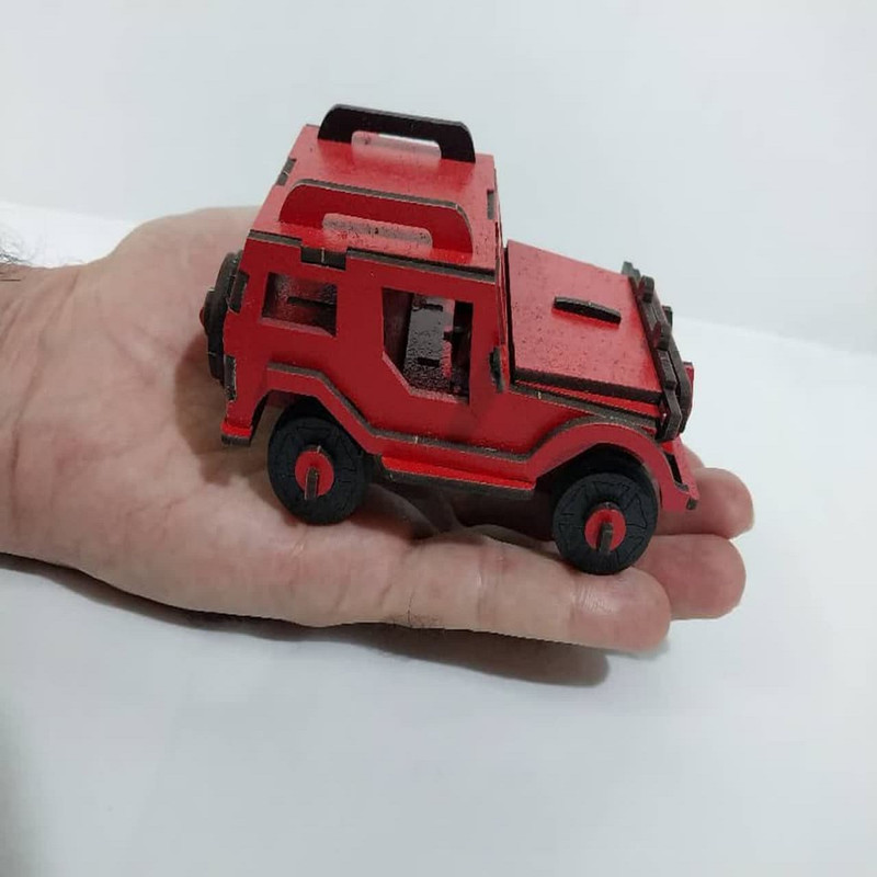 ساختنی مدل جیپ کد 18