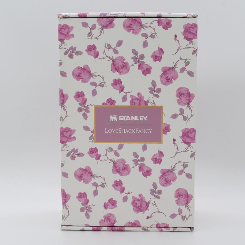 تراول ماگ استنلی مدل LoveShackFancy Holiday Quencher Limited edition گنجایش 1.18 لیتر