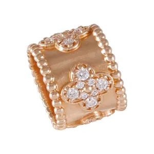 انگشتر طلا 18 عیار زنانه جواهری گاندی مدل 28512