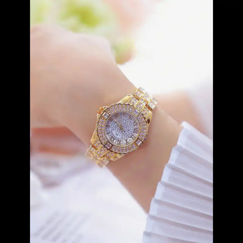 ساعت مچی عقربه ای زنانه مدل دور نگین