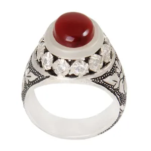 انگشتر نقره مردانه بازرگانی میلادی مدل سنگ عقیق یمنی کهنه رکاب دست ساز سیاه قلم کد AM_1963