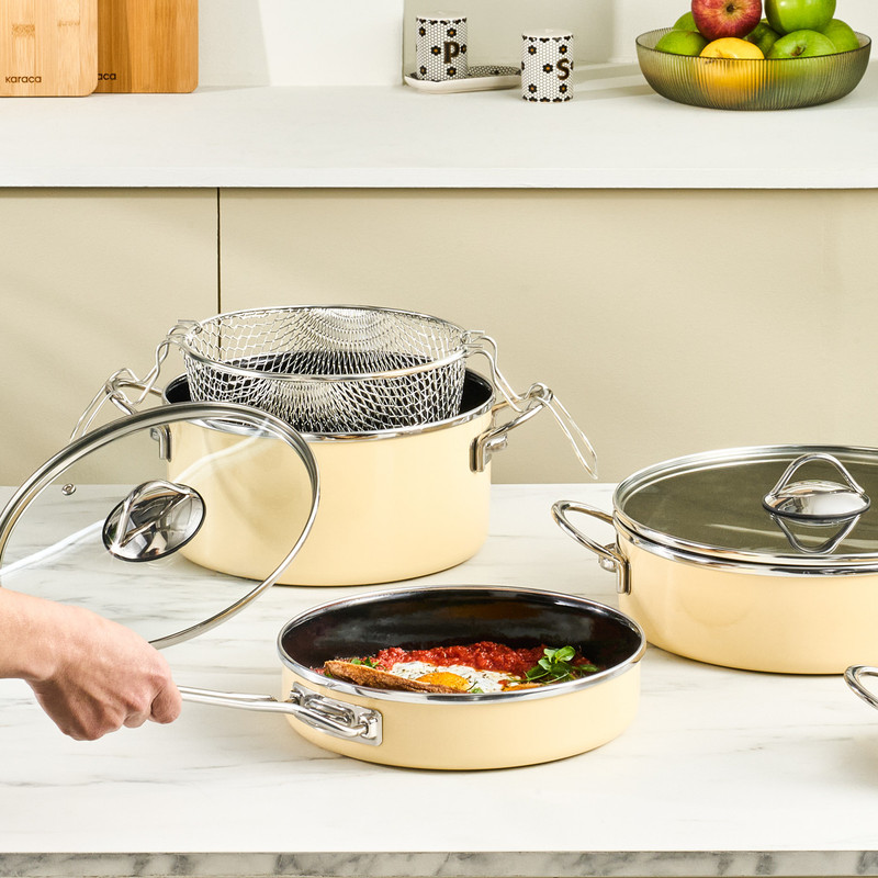 سرویس پخت و پز 14 پارچه کاراجا مدل Erva