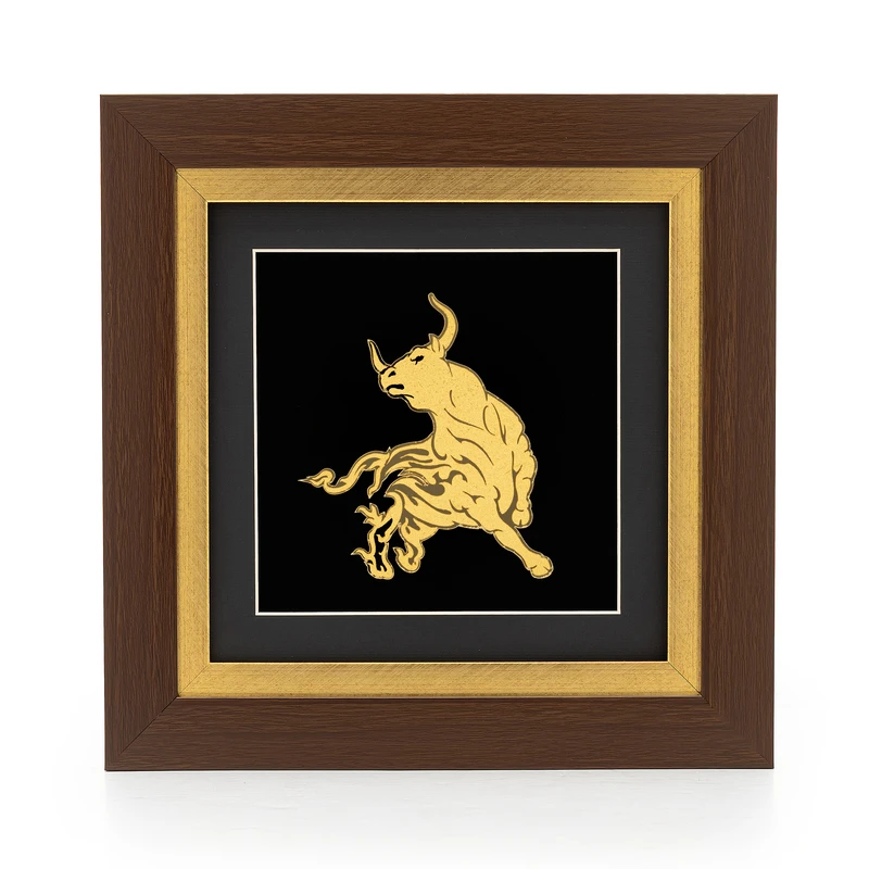 تابلو طلاکوب آلتین هنر بزازیان مدل گاو نر نماد ماه اردیبهشت