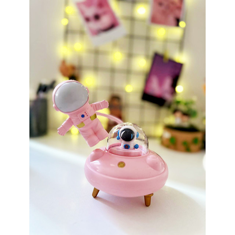 چراغ مطالعه مدل UFO طرح سفینه و آدم فضایی کد 19-20-90797