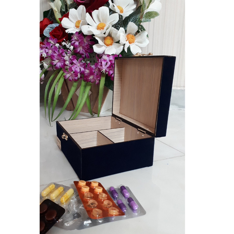 جعبه نگهدارنده دارو مدل lc115