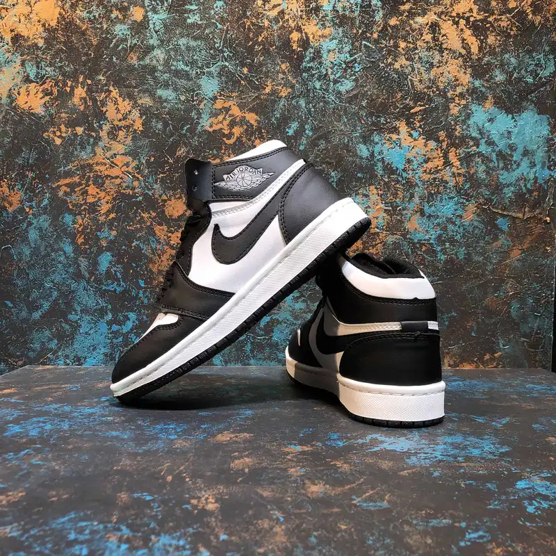 کفش بسکتبال مدل  aj 1 bkwh-126001013